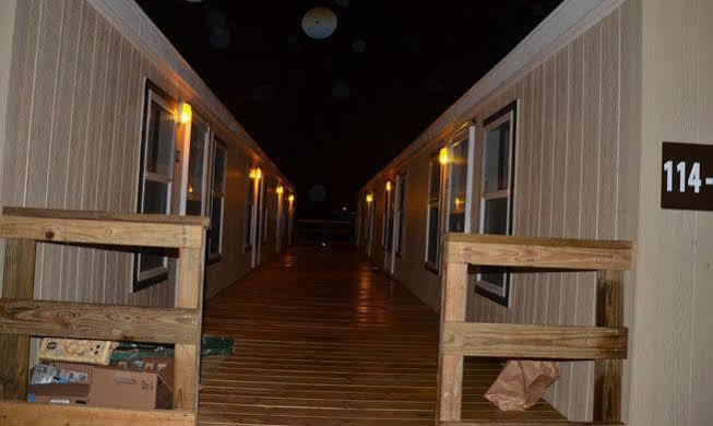 Dilley Lodge Buitenkant foto